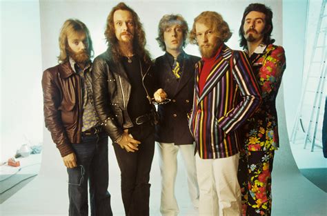 Jethro tull group - And in 2023, Ian Anderson, synonymous with Jethro Tull since their debut album arrived in 1968, is seemingly as busy as ever, having just released the band’s second studio album, RökFlöte, in as many years, while also filling their touring calendar into 2024. He reached the milestone age of 75 on August 10, 2022, and told Best Classic Bands ...